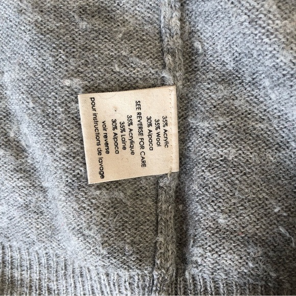 Elizabeth & James | Mock Neck Sweater Light Grey Size Small - Picture 6 of 6